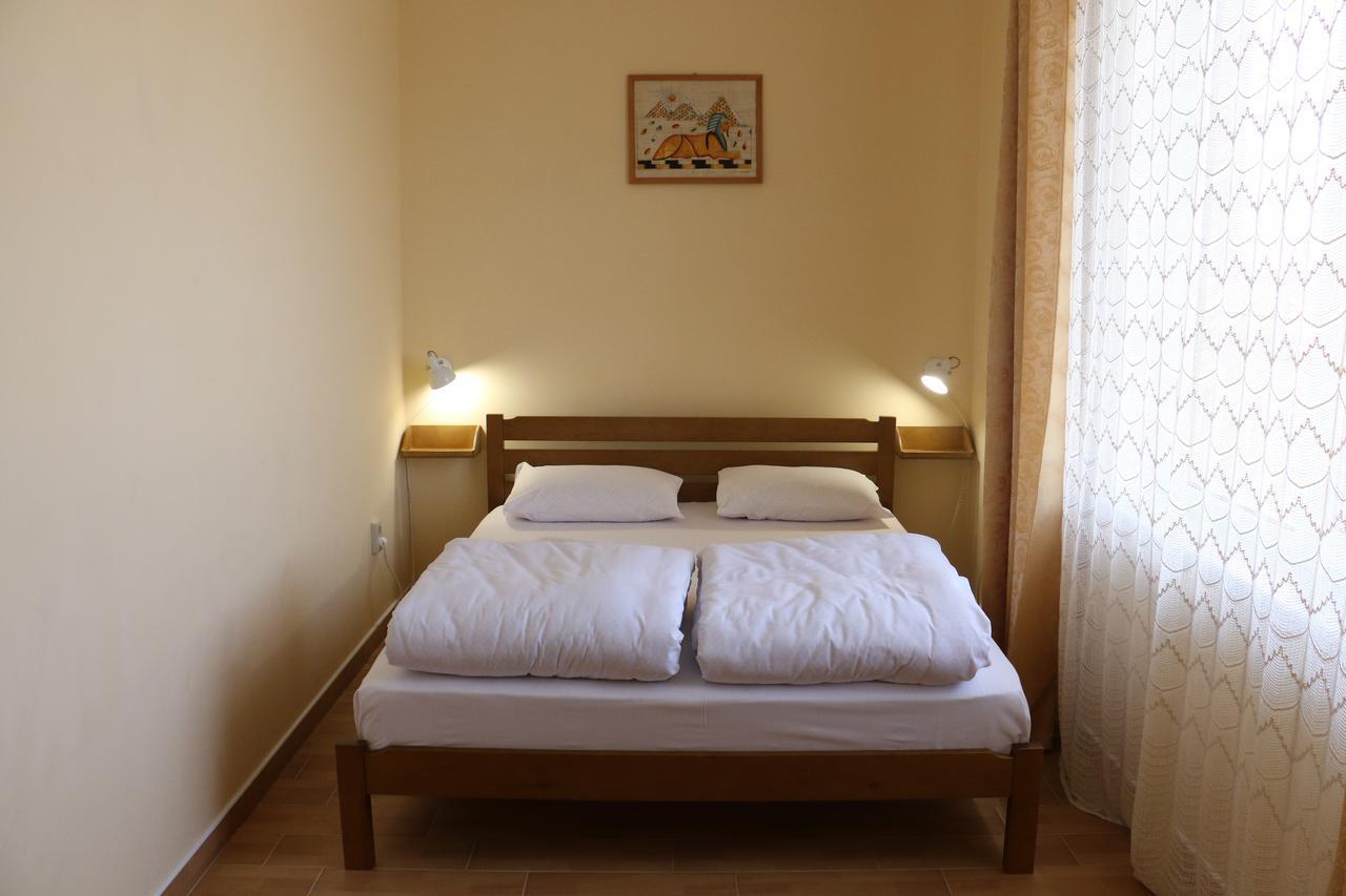 Sweet Home Hostel / Guest House Chernivtsi Εξωτερικό φωτογραφία